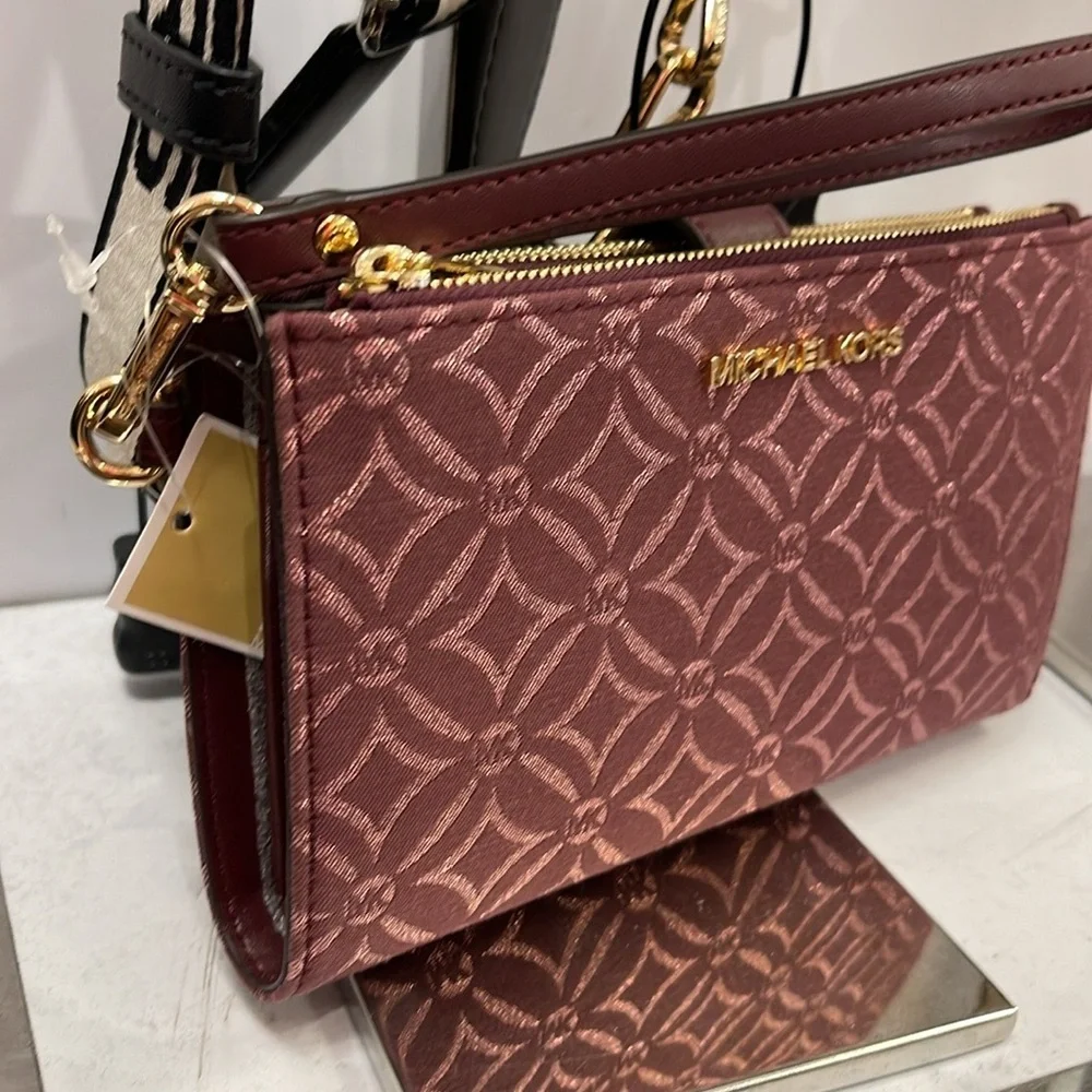Michael Kors Jet Set Travel Large Double-Zip Wristlet-Wallet-PhoneHolder Oxblood